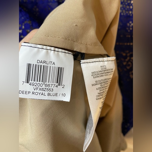 BCBG Maxazria Darlita Deep Royal Blue Lace Sheath Dress Size 10 NWOT - Picture 3 of 9